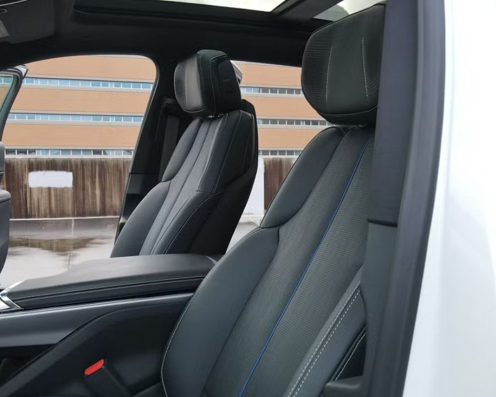 Cadillac LYRIQ rental Miami photo 1