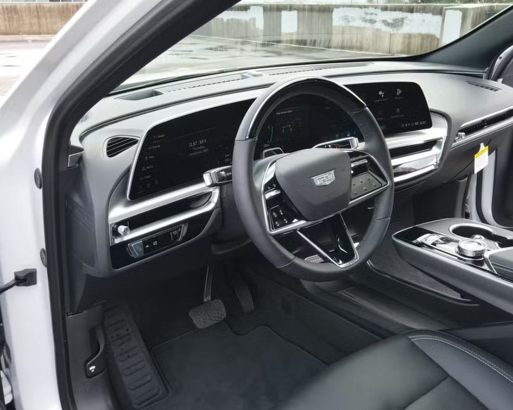 Cadillac LYRIQ rental Miami photo 6