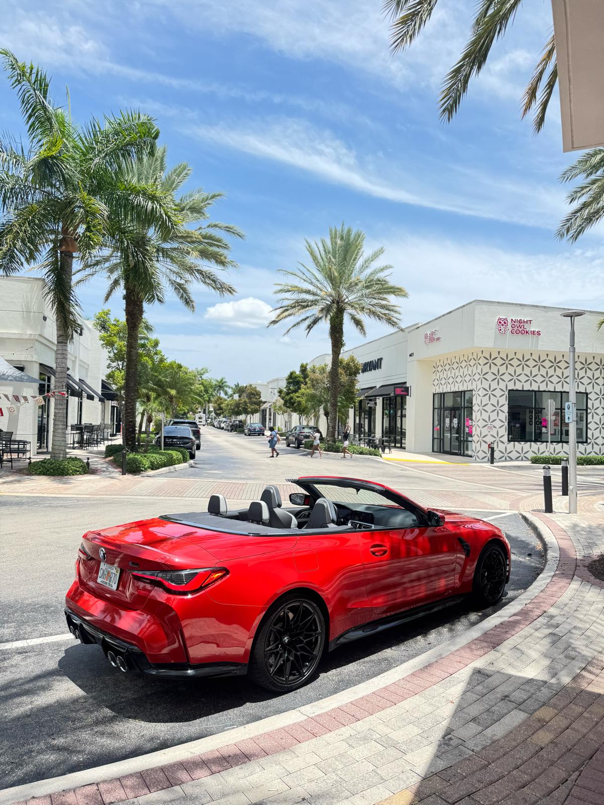 BMW M4 Competition xDrive Convertible rental Miami photo 4