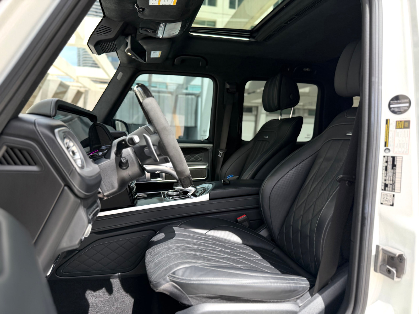 White Mercedes-AMG G63 rental Miami photo 6