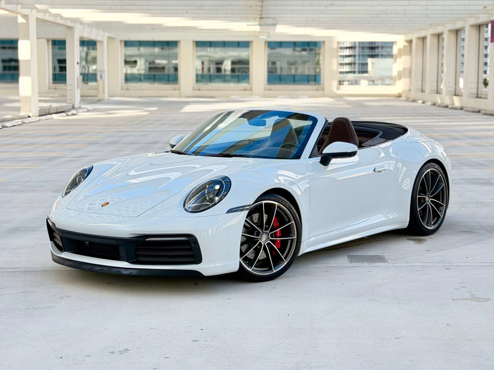 White Porsche 911 Carrera S rental Miami photo 1